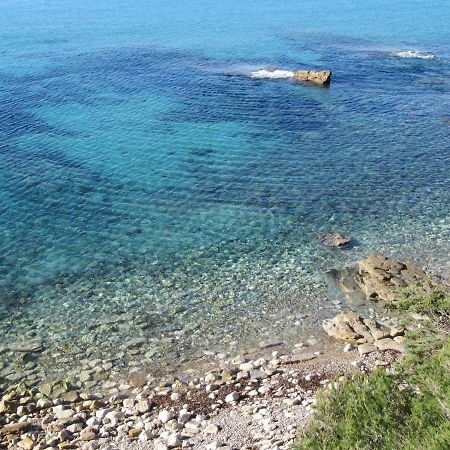 La mer à 3 minutes, la clé d'un séjour réussi ! Saint-Cyr-sur-Mer Esterno foto