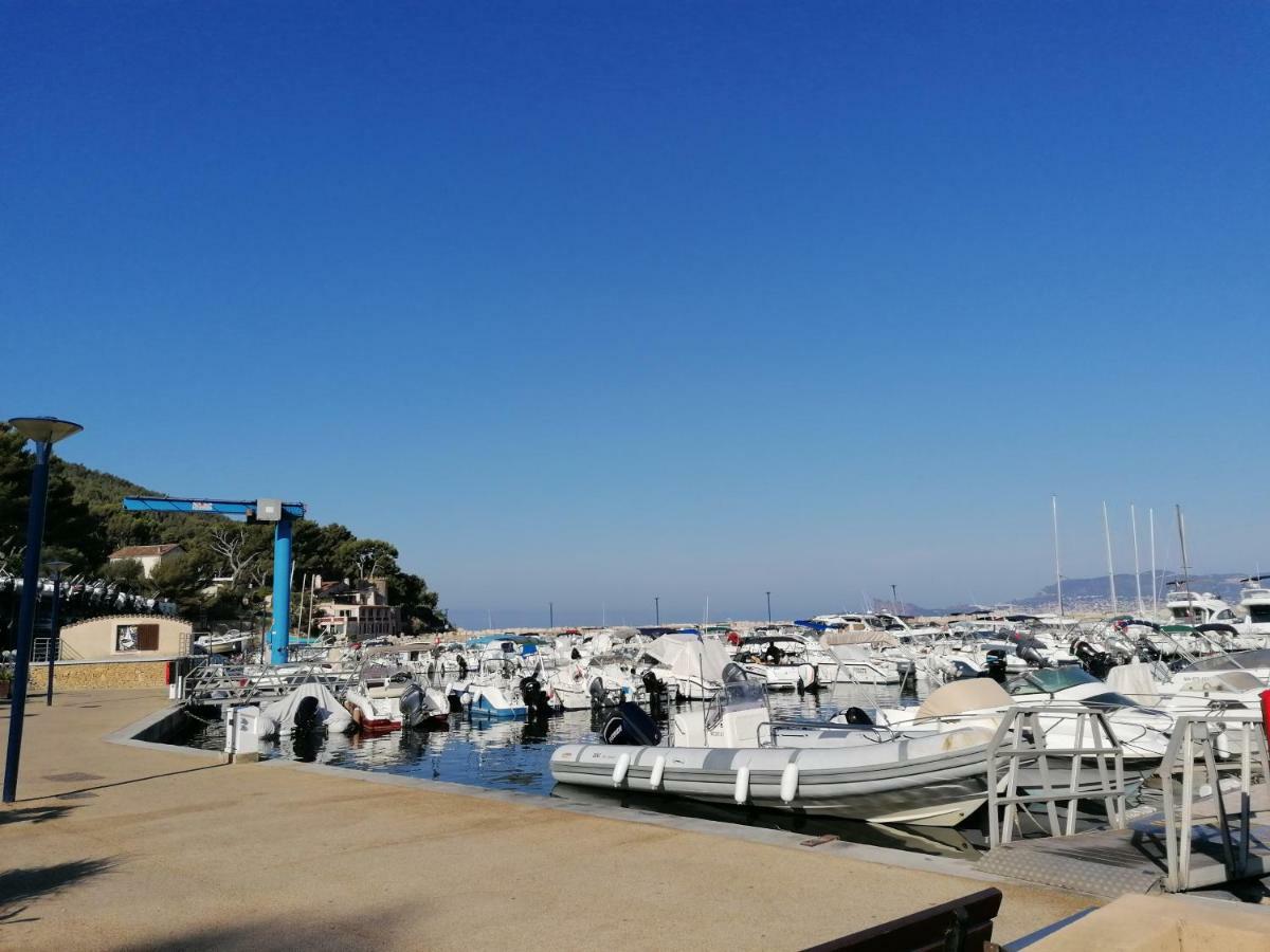 La mer à 3 minutes, la clé d'un séjour réussi ! Saint-Cyr-sur-Mer Esterno foto